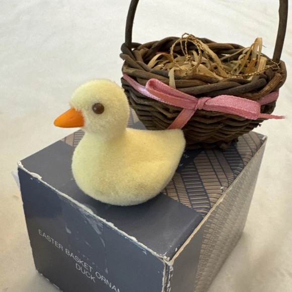 VTG! Lot of 5 Vintage Avon Ornaments W/ Original Boxes - Picture 8 of 10